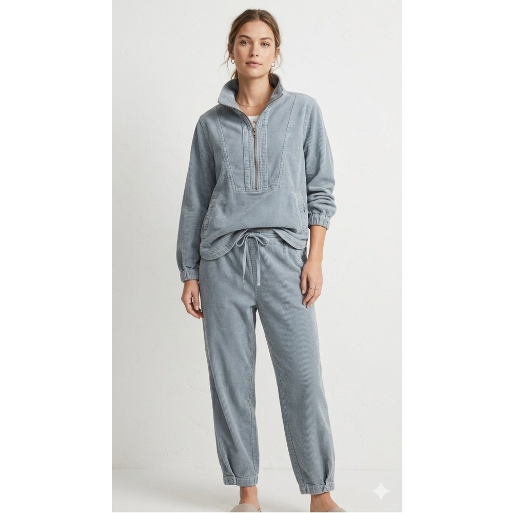 Poetry Light Blue Pullover & Drawstring Pants Set